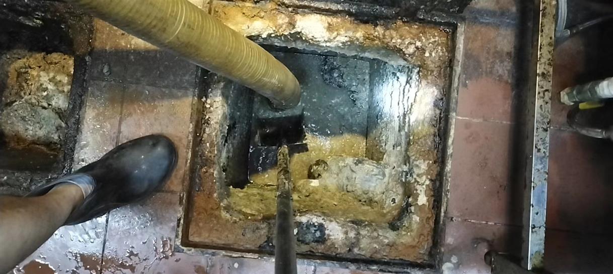 永安坝街道化油池清理-污水池清掏