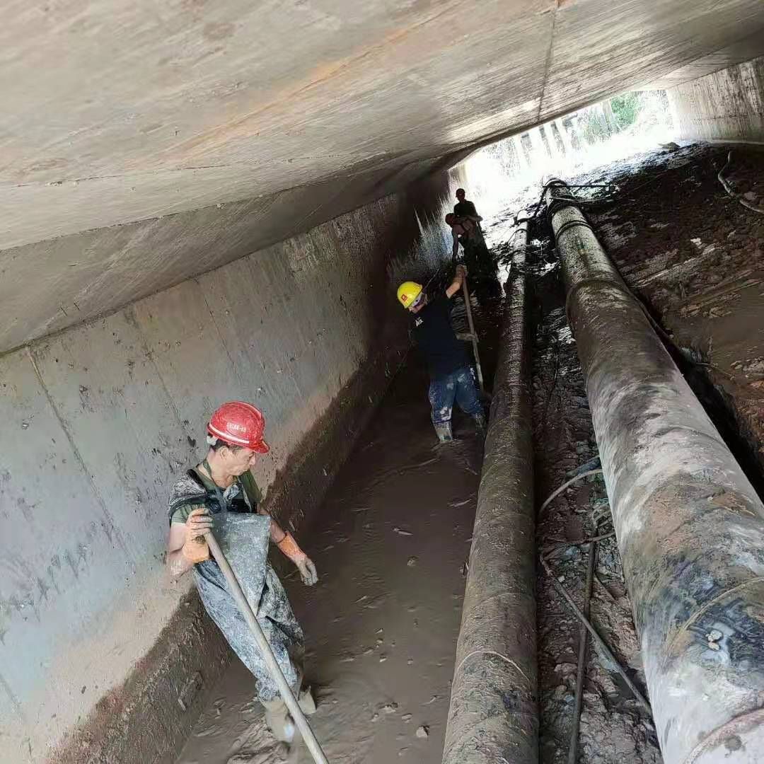 永安坝街道工业管道清淤