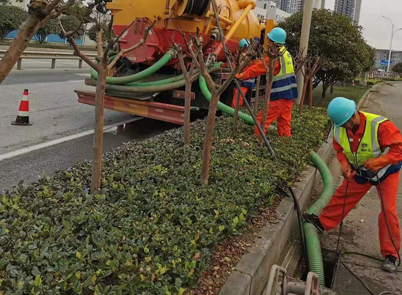 永安坝街道市政管道清淤